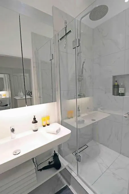 וינה Smart Apt Mit Balkon Am Augarten Park Naehe Zentrum דירה